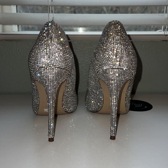 Steve Madden Sparkle Pumps - Picture 3 of 5